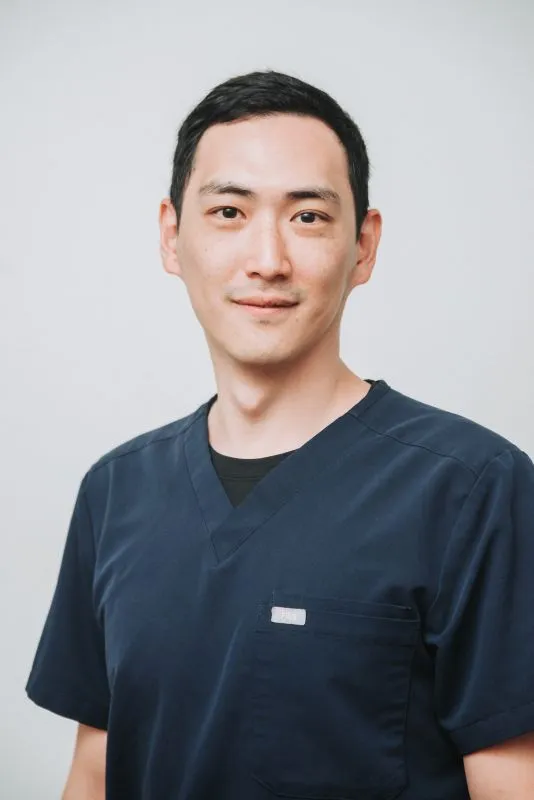Spring Dentist, Dr. Lee